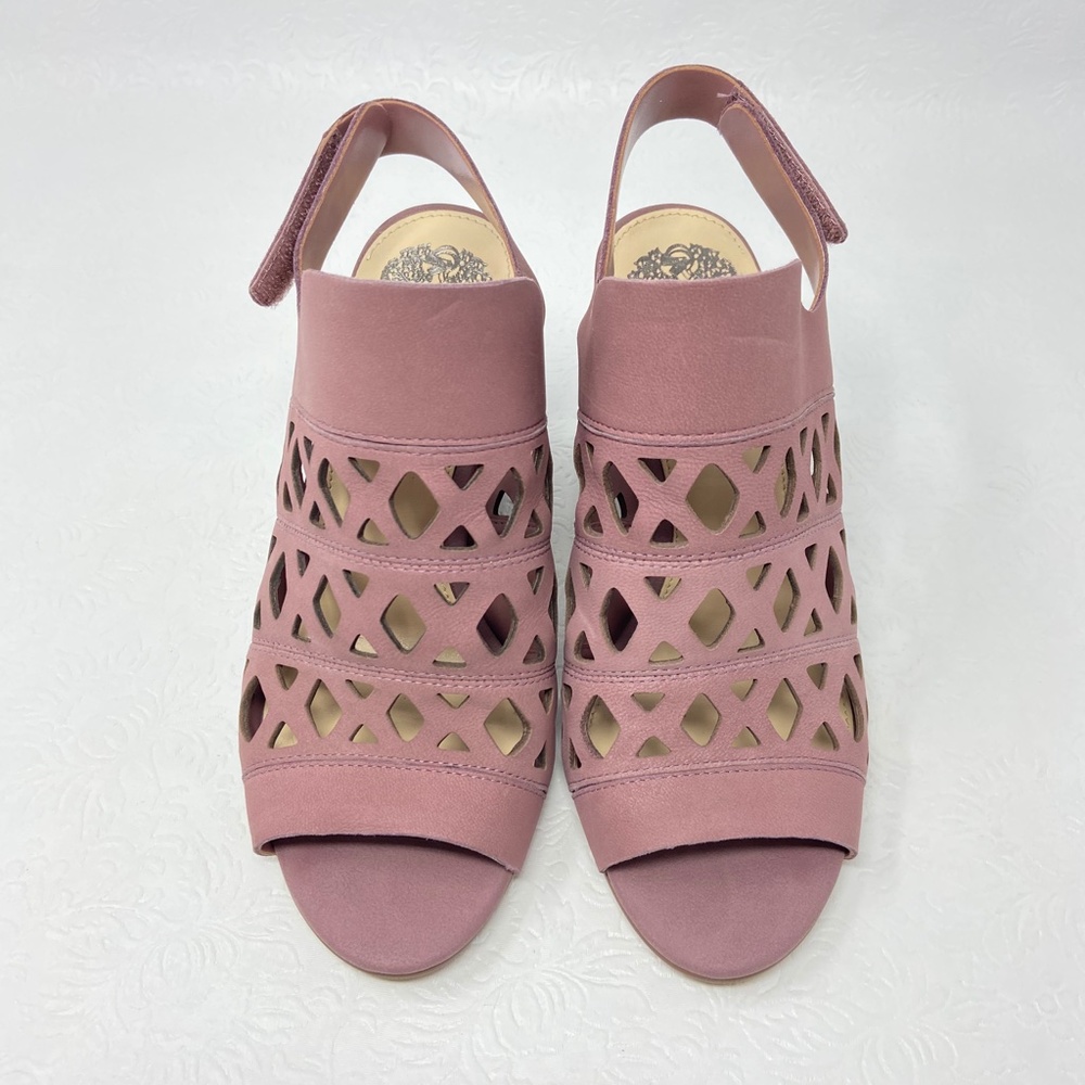 VINCE CAMUTO Deverly Cutout heeled sandals 6.5 W - Picture 2 of 7